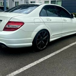 2008 Mercedes-Benz C300