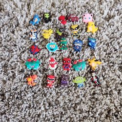 25 Random Croc Pins