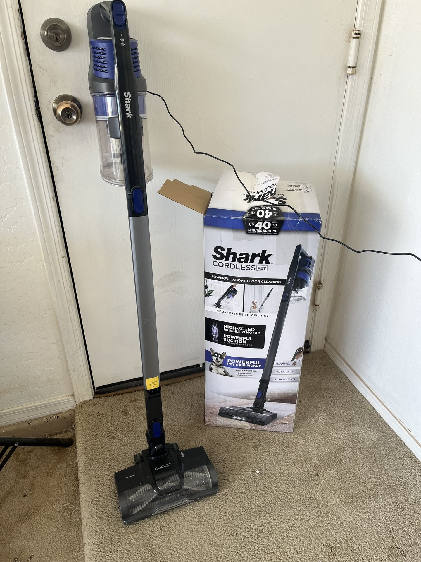 Shark Cordless Pet Vacuum