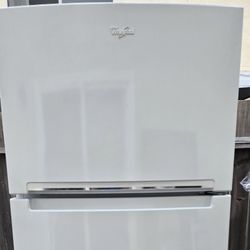 Whirlpool Top Freezer Refrigerator 