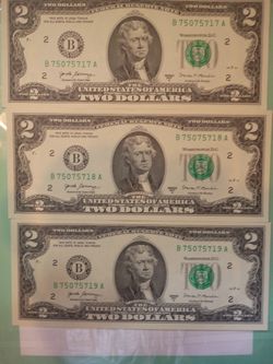 3. 2 DOLLAR BILLS SEQUENTIAL