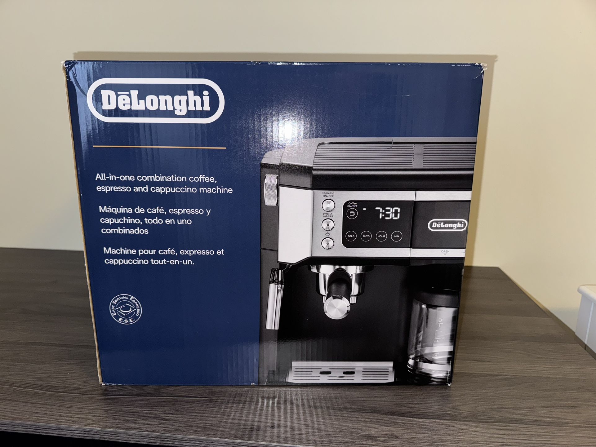 DeLonghi All-in-one Coffee, Cappuccino, Espresso Machine