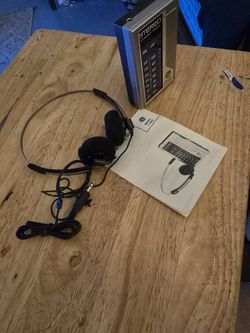 AM/FM Stereo Headset Radio