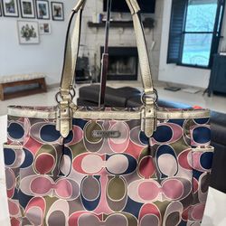 Coach Purse And Wallet