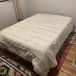 Modern Full Bed, Mattress, And Bedding