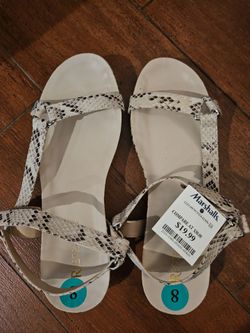 Women's sandals size 8