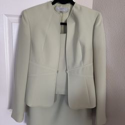 Tahari 3 Pc Suits Size 8