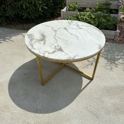 New 36” Round Faux Marble Coffee Table w/ Gold Base