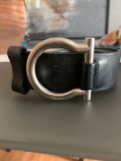Ferragamo belt leather black   34/36.