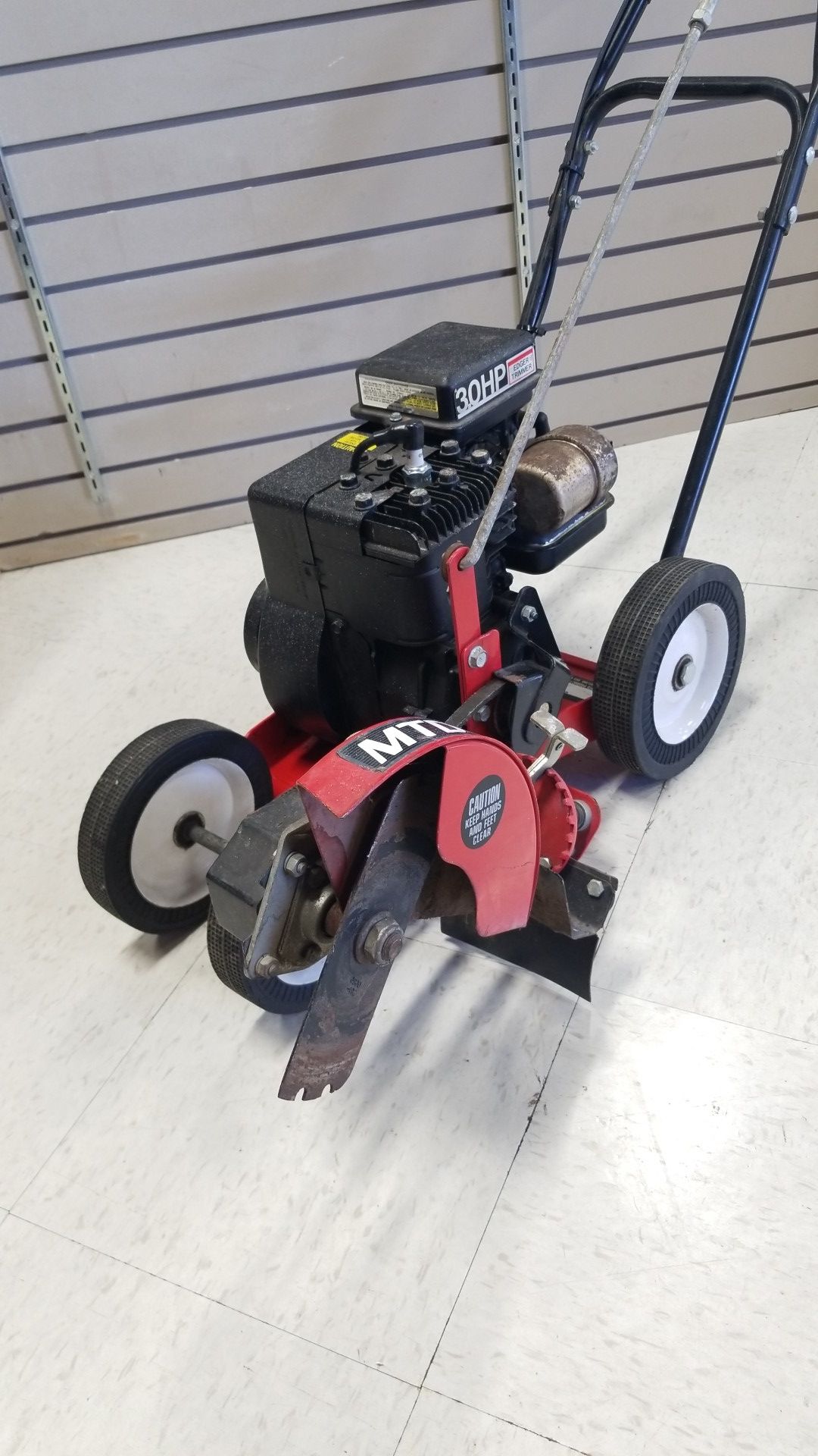 MTD 3HP Gas Edger (I5434) for Sale in WA OfferUp
