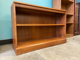 ETHAN ALLEN Country Colors Short 2 Shelf Walnut Stained Bookcase