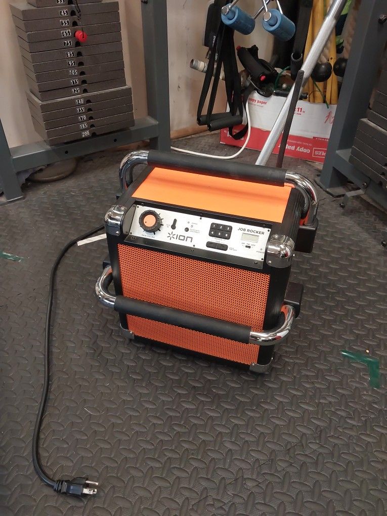 Ion Job Rocker Bluetooth Speaker/Radio