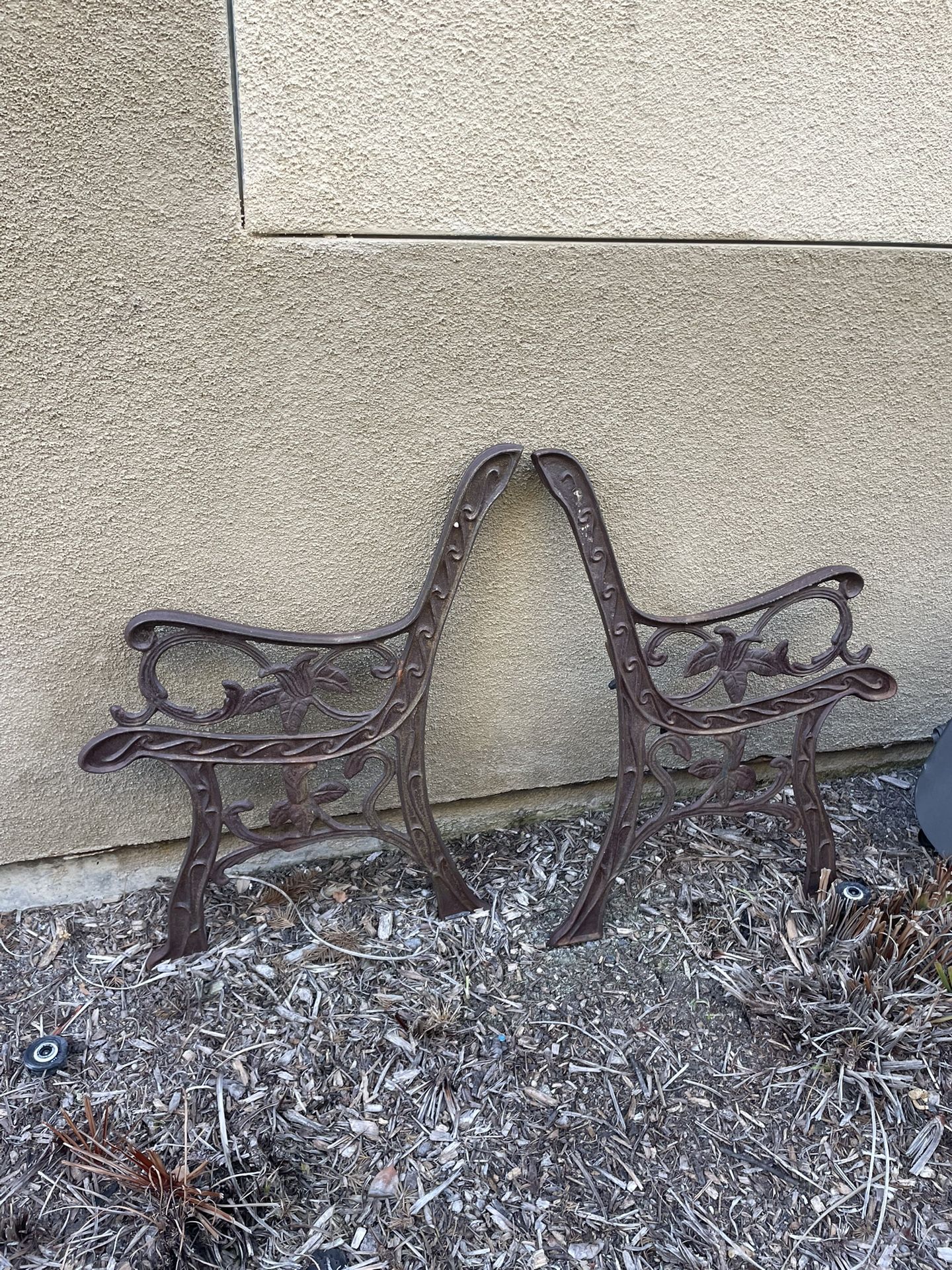 Yard Decoration | Vintage Iron Park Bench Sides