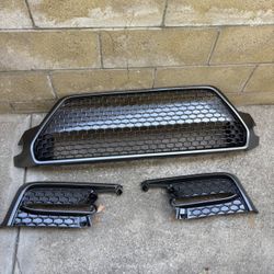 2020-22 Toyota Corolla Bumper Grill 