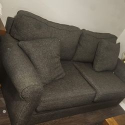 Moving Sale! Sofa Need Gone Today!