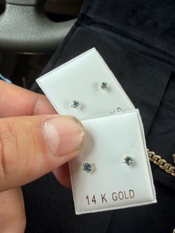 Aquamarine and 14k gold studs