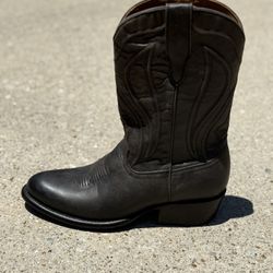 Size 10 Freebird Bandito Cowboy boots 