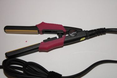 CHI-AIR Iron Hair Straighter 