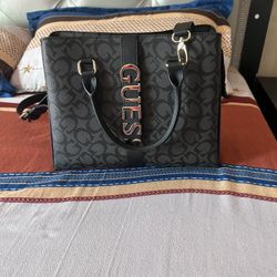 Brand New Guess Purse 