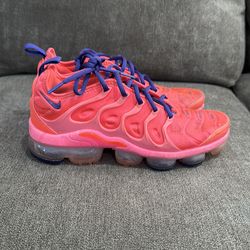 Nike vapor max size 8