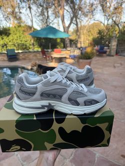 BAPE Shark Sta #1 M2 Silver — Size 9 Men’s