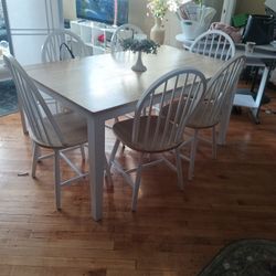 Dining Set. 6 Chairs And Table. Country.