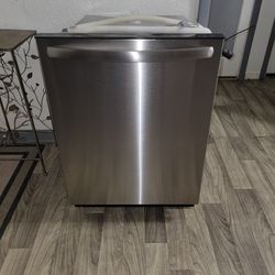 Frigidaire Dishwasher 