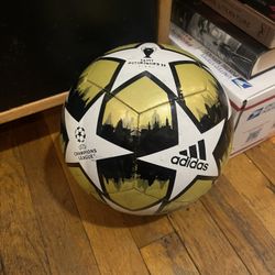 Adidas UEFA Champions League Saint Petersburg Final Ball Size 5