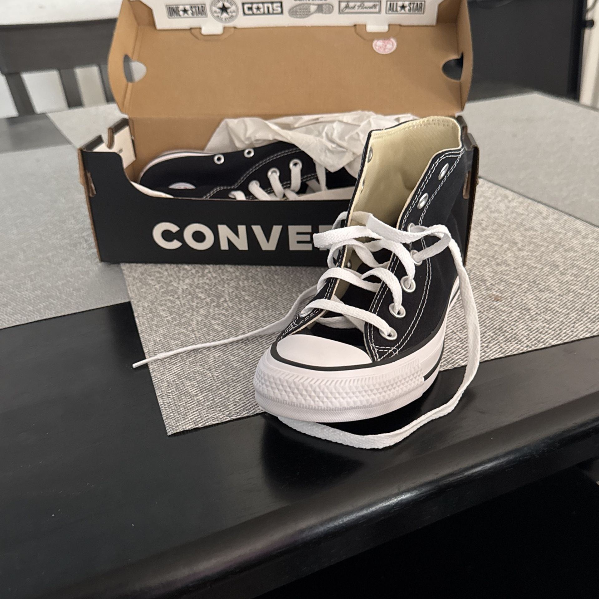 Converse Shoes Black