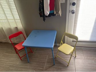 Kids table