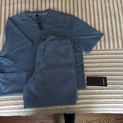 Lululemon Size M Brand New Never Worn 