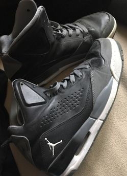 Jordan flights size 9