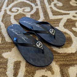 Woman’s New Michael Kors Flip-Flops Shipping Available