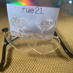 Rue 21 Heart Dangling Earrings 