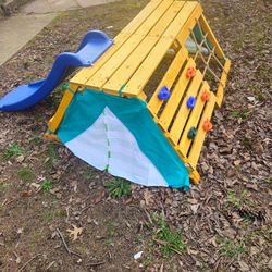 KidKraft wooden climber slider hideaway with Rockwall