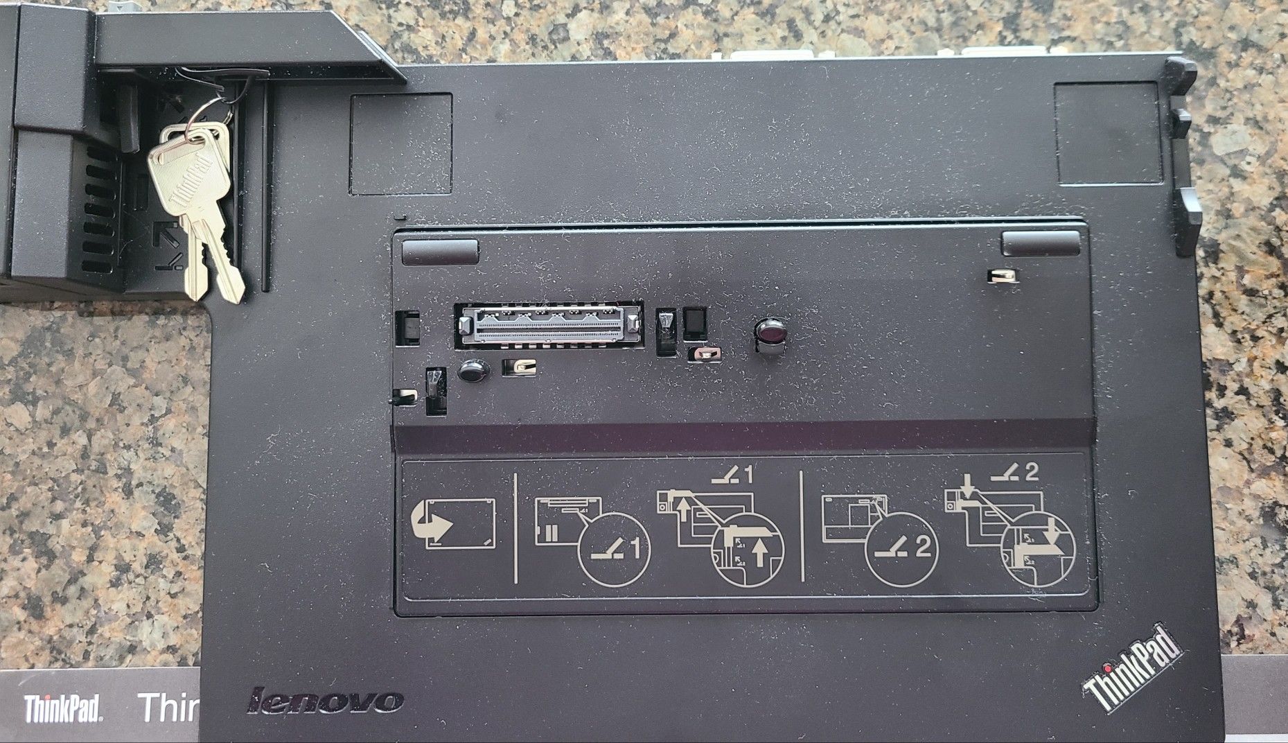 Lenovo ThinkPad mini dock station