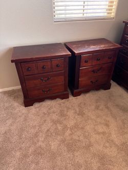 Dresser/mirror and nightstands
