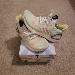 Adidas UltraBoost