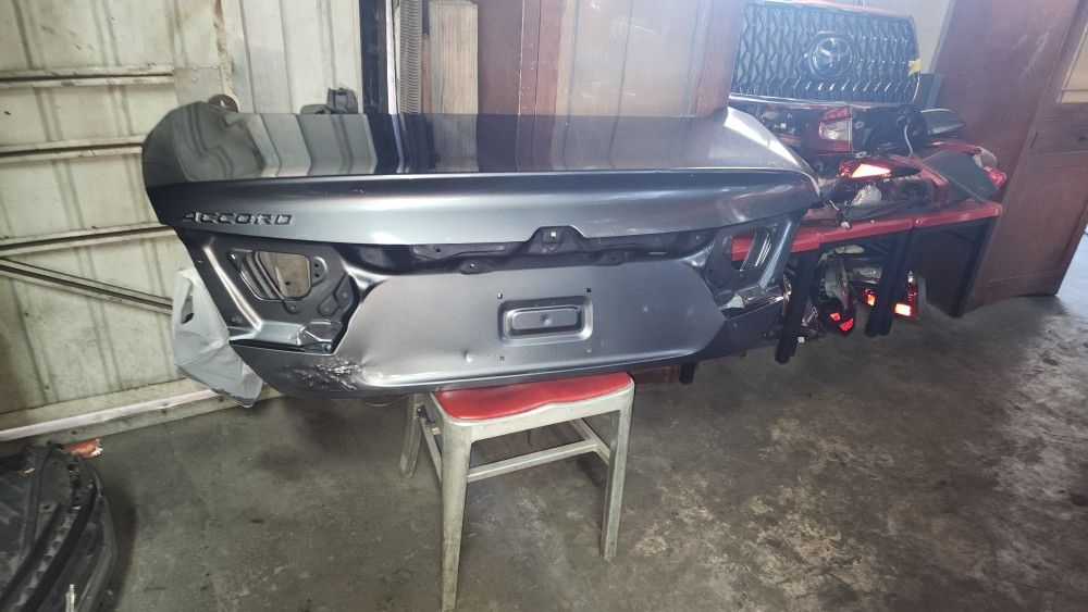 2018-2022 HONDA ACCORD TRUNK LID