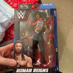 WWE Elite Roman Reigns 