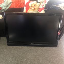 LG Flat Screen 42
