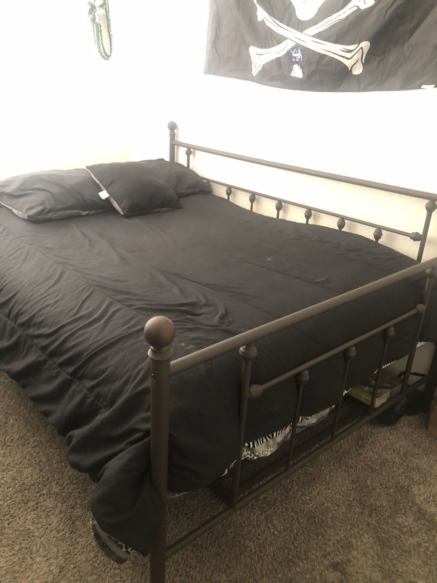 Full Size Metal Bed