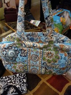 Large vera diaper bag with changing pad