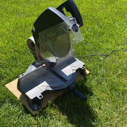 Black & Decker Meter Saw