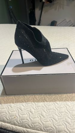 GUESS HEALS