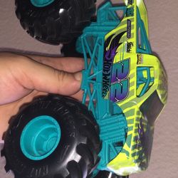 Hot wheels truck