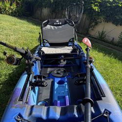 Vibe Yellowfin 120 Fishing Kayak w/ Rudder Kit