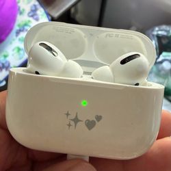 Airpod Pro GEN 2 (Lightning Cable)