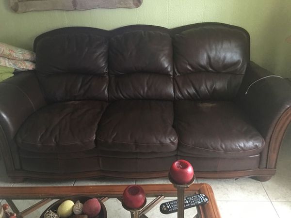 Complete Leather Sofa Set For In Orlando Fl Offerup
