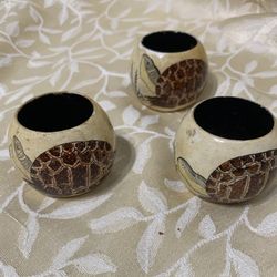 Vintage Hand Painted Turtle round wooden napkin rings Set Of 3 Made In India 2”